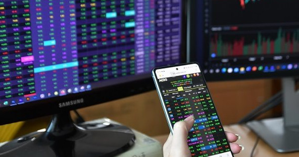 Chứng khoán ngày 7/6: VN-Index tăng phiên thứ 5 liên tiếp Chứng khoán ngày 7/6: VN-Index tăng phiên thứ 5 liên tiếp