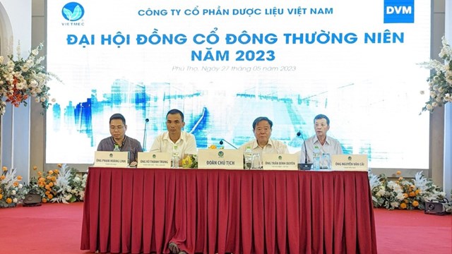 Dược liệu Việt Nam (DVM) bị xử phạt 60 triệu đồng do công bố thông tin không đúng thời gian Dược liệu Việt Nam (DVM) bị xử phạt 60 triệu đồng do công bố thông tin không đúng thời gian