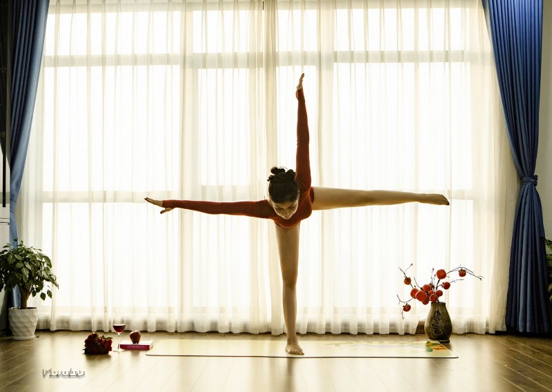 Cùng Yoga flow khám phá dòng chảy năng lượng trong cơ thể Cùng Yoga flow khám phá dòng chảy năng lượng trong cơ thể