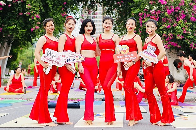 Cùng Yoga flow khám phá dòng chảy năng lượng trong cơ thể Cùng Yoga flow khám phá dòng chảy năng lượng trong cơ thể