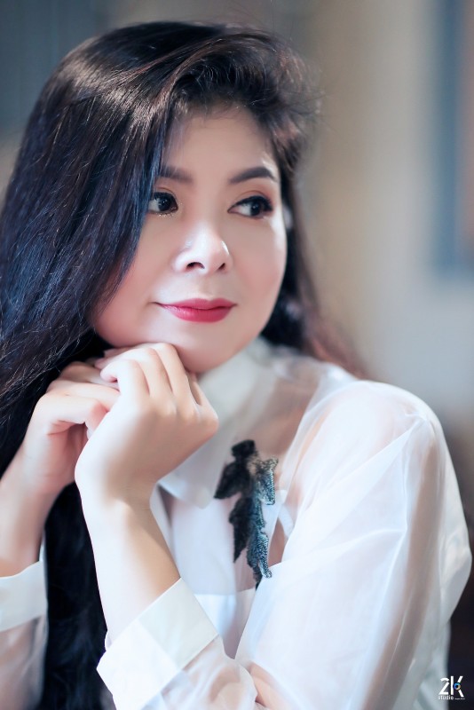 Cùng Yoga flow khám phá dòng chảy năng lượng trong cơ thể Cùng Yoga flow khám phá dòng chảy năng lượng trong cơ thể