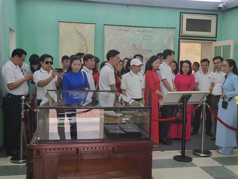 Hoàng Thành Thăng Long, tìm về cột mốc lịch sử vàng son Hoàng Thành Thăng Long, tìm về cột mốc lịch sử vàng son