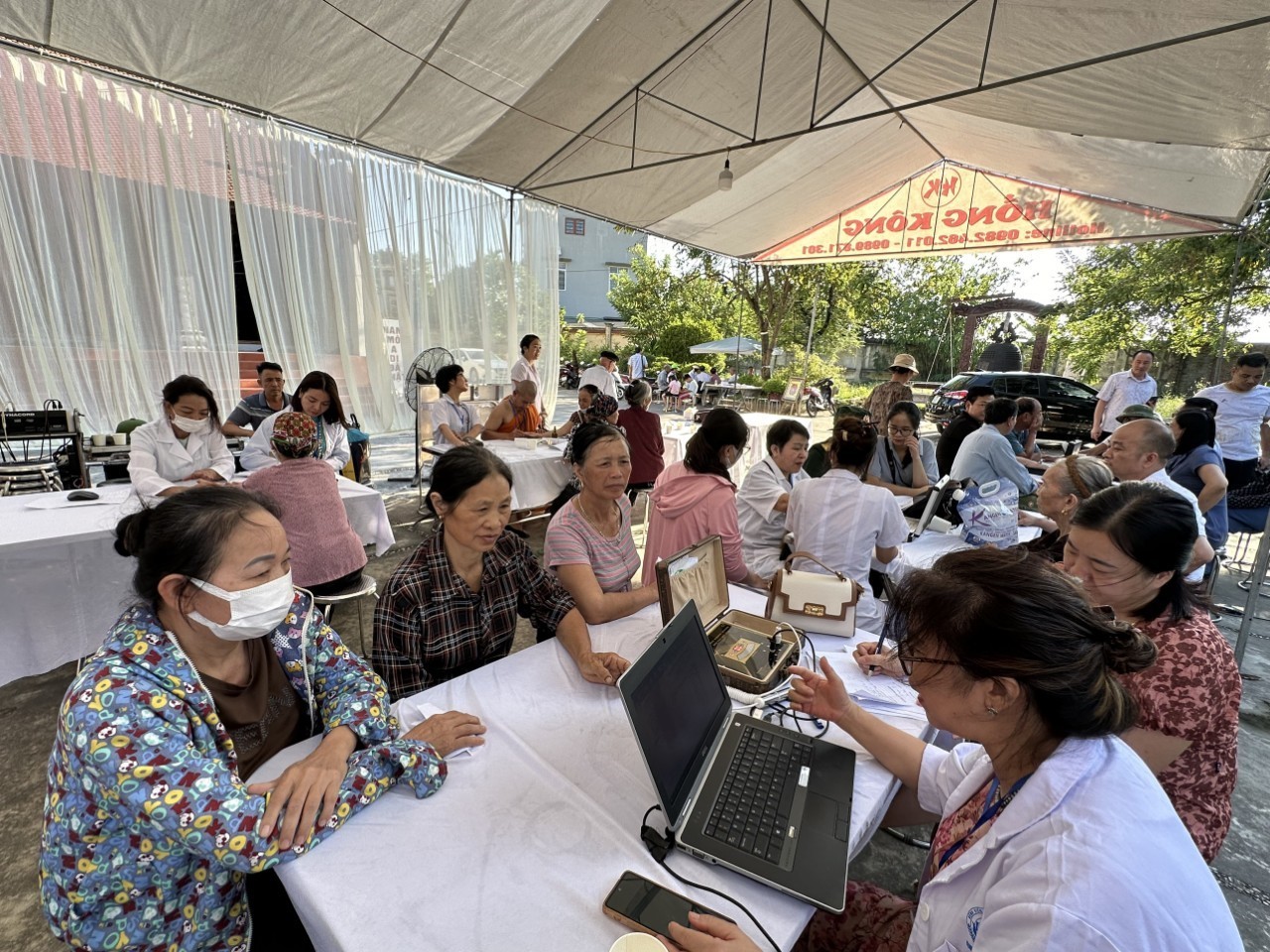 Mở rộng Chương trình Nhân ái yêu thương đến mọi miền tổ quốc Mở rộng Chương trình Nhân ái yêu thương đến mọi miền tổ quốc