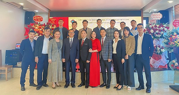 Lãnh đạo Viện, đại biểu cùng cán bộ nhân viên văn phòng đại diện Viện chụp hình lưu niệm Lãnh đạo Viện, đại biểu cùng cán bộ nhân viên văn phòng đại diện Viện chụp hình lưu niệm