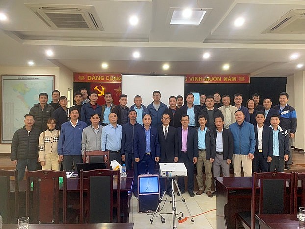 Bồi dưỡng kiến thức pháp luật về bảo vệ môi trường cho cán bộ, nhân viên Bồi dưỡng kiến thức pháp luật về bảo vệ môi trường cho cán bộ, nhân viên