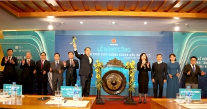 Đánh cồng khai trương giao dịch chứng khoán đầu năm 2023