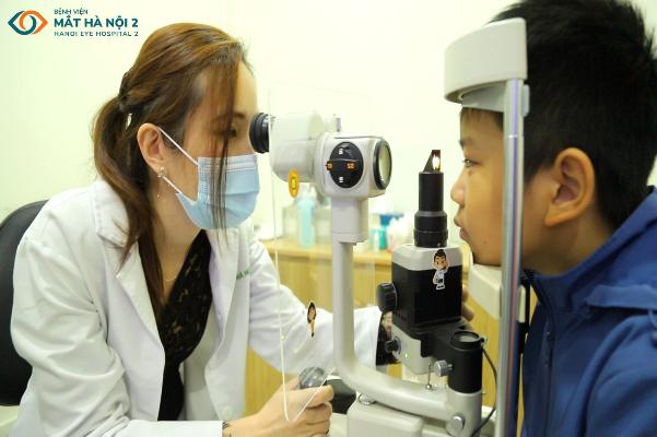 Những lý do khiến mắt cận thị bị tăng độ nhanh