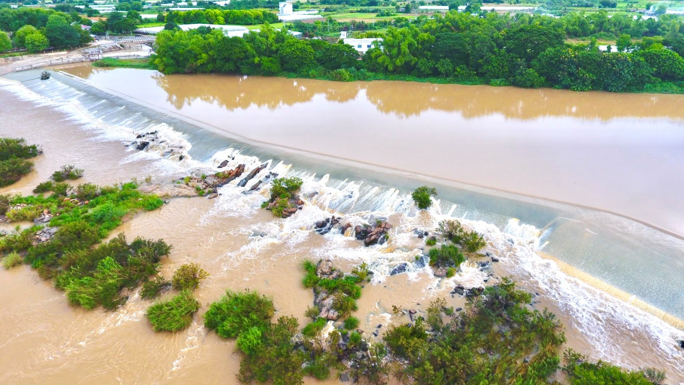 Ninh Thuận: Đập Nha Trinh – con đập huyền thoại giữa đôi bờ sông Dinh Ninh Thuận: Đập Nha Trinh – con đập huyền thoại giữa đôi bờ sông Dinh