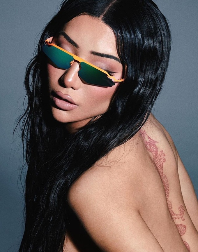 Người mẫu chuyển giới gốc Việt bị bắt - 5 Người mẫu chuyển giới gốc Việt bị bắt - 5