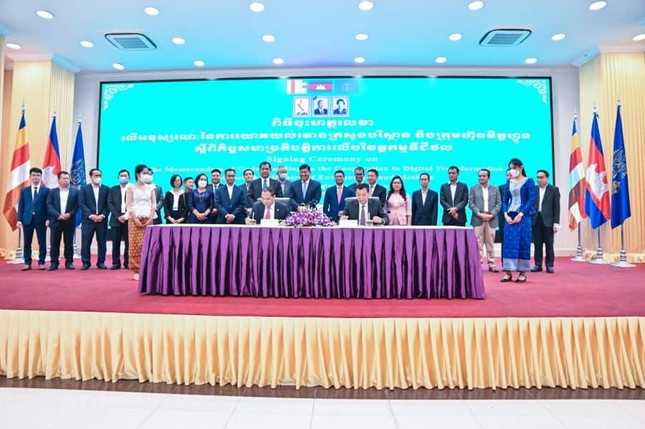 Metfone ghi dấu ấn mạnh mẽ trong năm hữu nghị Việt Nam - Campuchia - ảnh 4