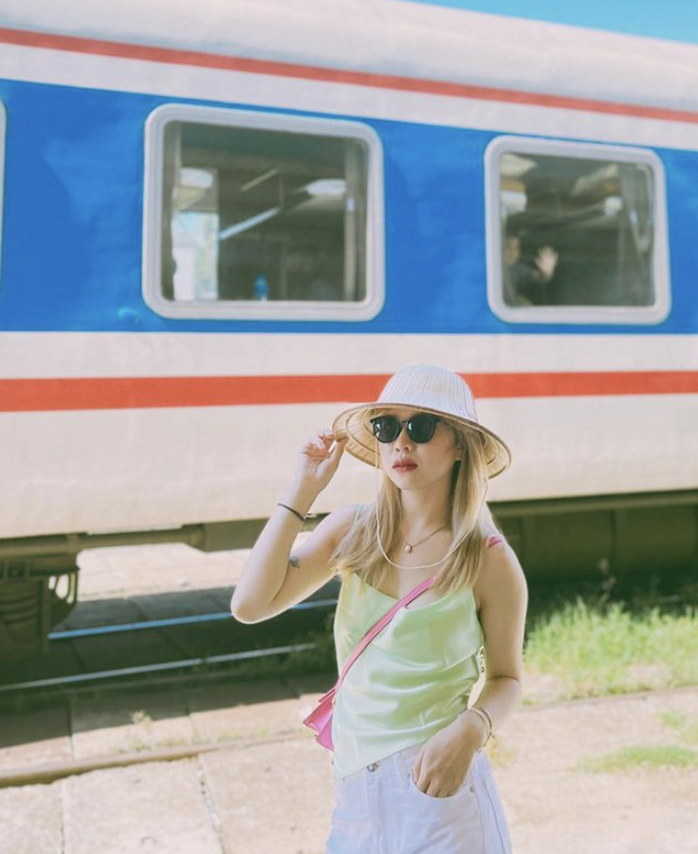 Những ga t&agrave;u lửa ở Việt Nam đẹp như tr&ecirc;n phim, c&oacute; nơi c&ograve;n trở th&agrave;nh địa điểm du lịch nổi tiếng - ảnh 3