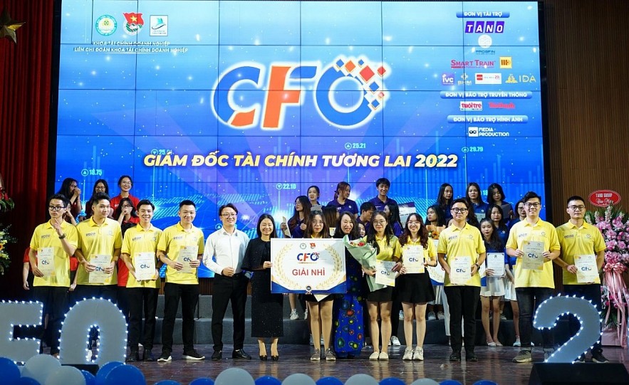 Đội READIES xuất sắc giành quán quân Giám đốc Tài chính tương lai - CFO 2022 Đội READIES xuất sắc giành quán quân Giám đốc Tài chính tương lai - CFO 2022