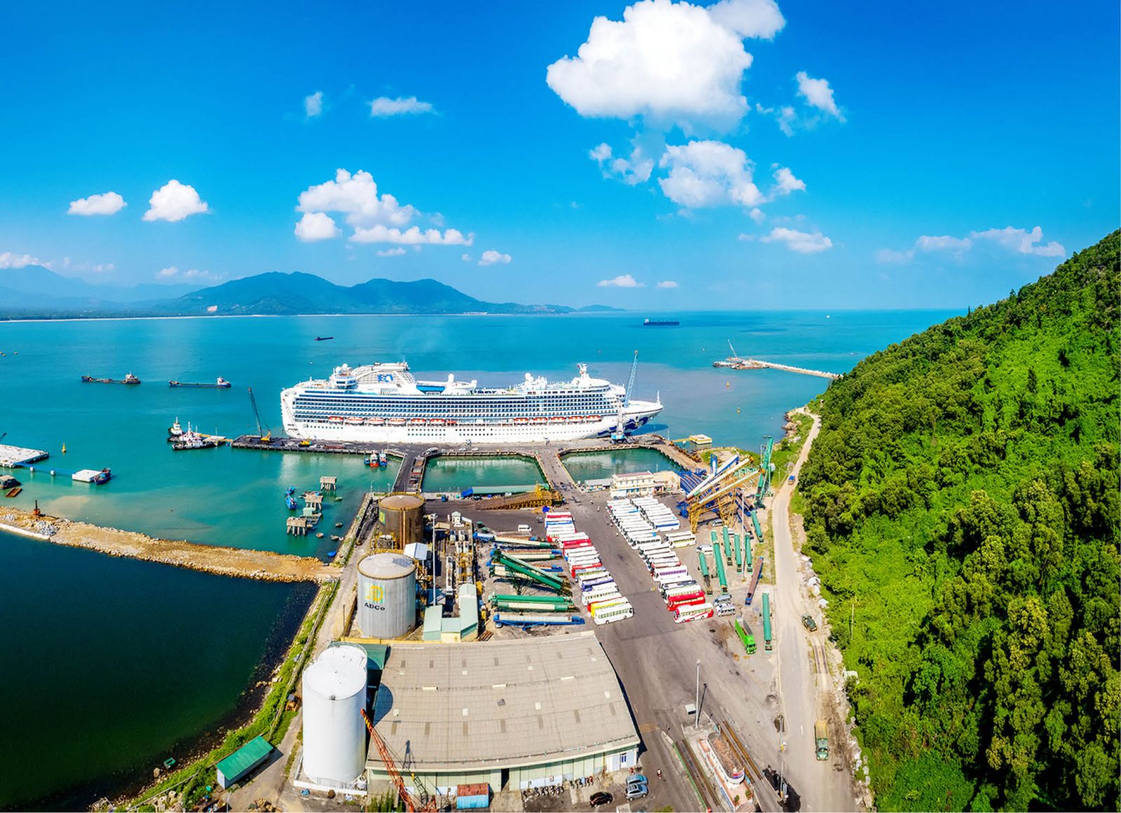 Thừa Thiên Huế: Khởi động lại du lịch tàu biển Thừa Thiên Huế: Khởi động lại du lịch tàu biển