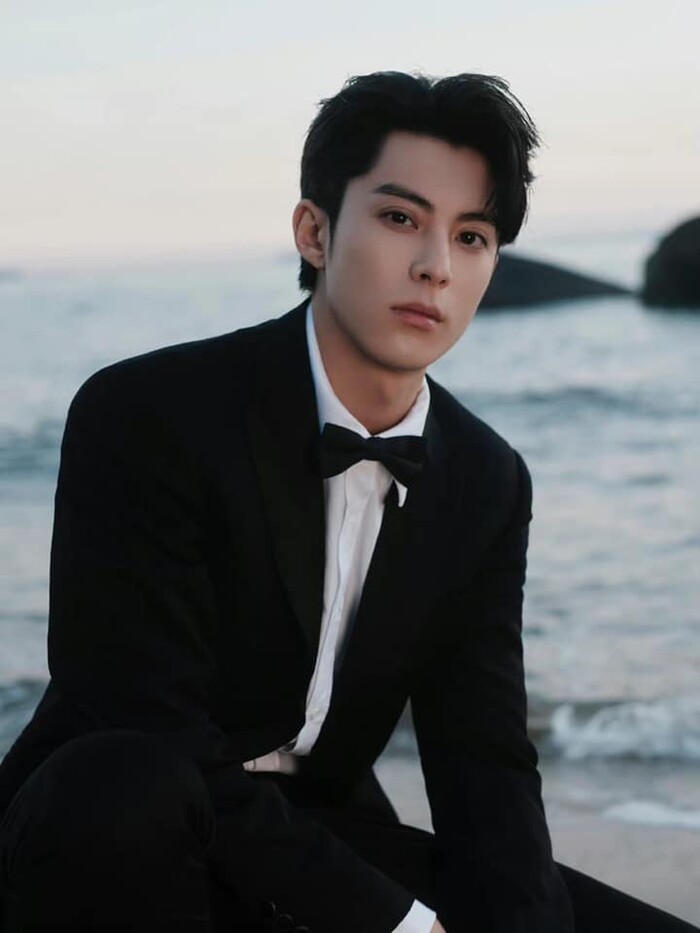 Vương Hạc Đệ h&oacute;a b&aacute; đạo tổng t&agrave;i cực ngầu khi y&ecirc;u Bạch Lộc trong phim mới Ảnh 2