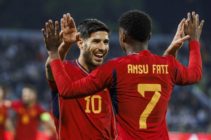 Ngôi sao Barcelona tỏa sáng trong chiến thắng của Tây Ban Nha - 1 Ngôi sao Barcelona tỏa sáng trong chiến thắng của Tây Ban Nha - 1