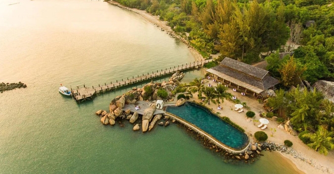 Vịnh Ninh Vân - Điểm thu hút du khách với vẻ đẹp tựa thiên đường