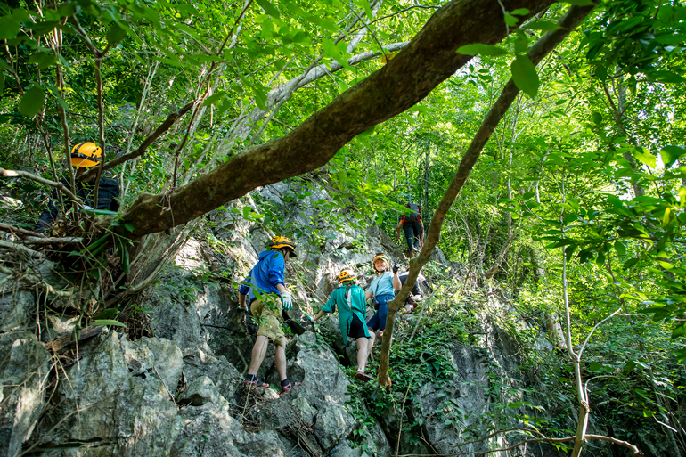 Quảng Bình: Khám phá Hang Kiều Quảng Bình: Khám phá Hang Kiều