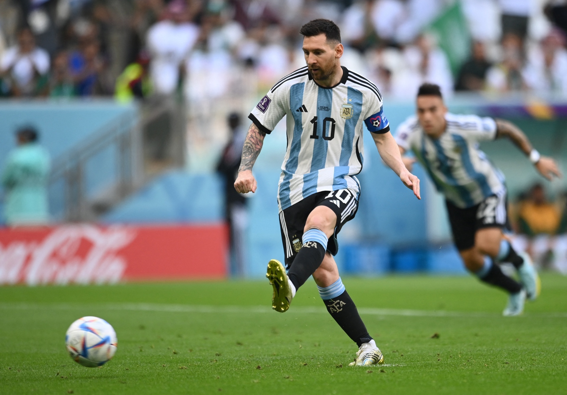 Messi ôm mặt thất vọng ảnh 1 Messi om mat that vong anh 1