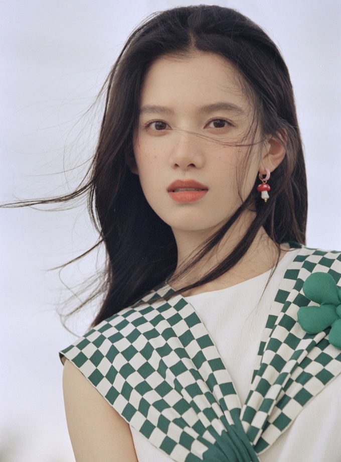 Trương Tịnh Nghi: Vẻ đẹp thanh thuần đang khuynh đảo màn ảnh Hoa ngữ - 8 Trương Tịnh Nghi: Vẻ đẹp thanh thuần đang khuynh đảo màn ảnh Hoa ngữ - 8