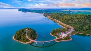 Hồ Kẻ Gỗ - Vẻ đẹp đậm hơi thở thiên nhiên nên thơ và trữ tình