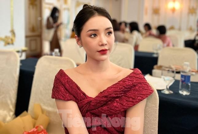 Showbiz 26/11: TikToker Việt làm video miệt thị người nghèo gây tranh cãi Showbiz 26/11: TikToker Việt làm video miệt thị người nghèo gây tranh cãi ảnh 3