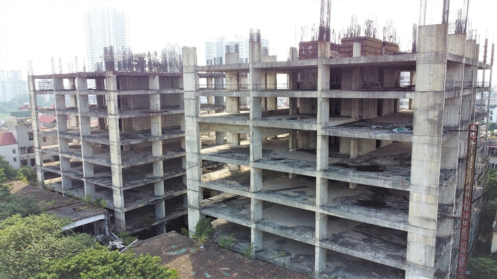 Dự án Sky Garden Towers: Bất động và hoang tàn hàng thập kỷ Dự án Sky Garden Towers: Bất động và hoang tàn hàng thập kỷ