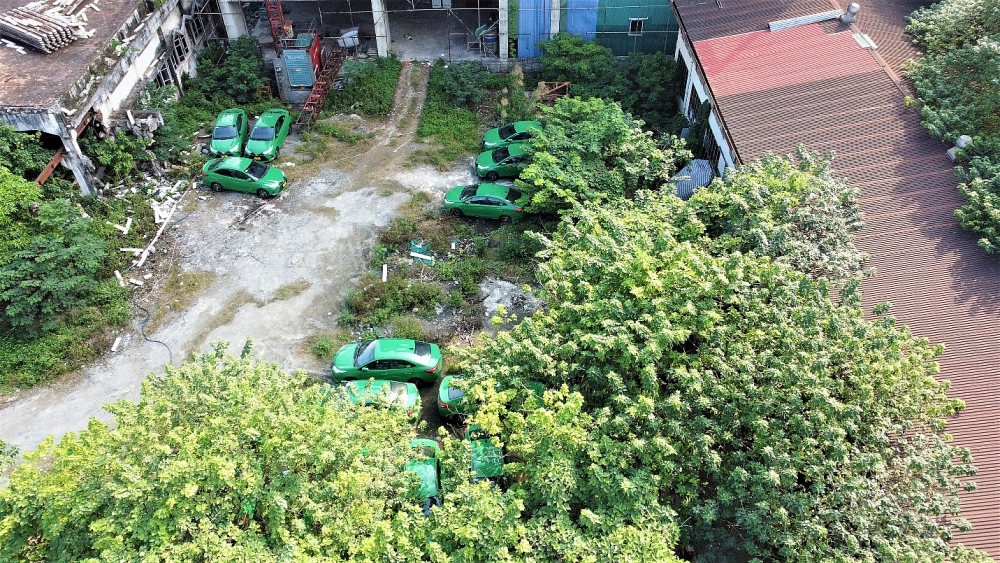 Dự án Sky Garden Towers: Bất động và hoang tàn hàng thập kỷ Dự án Sky Garden Towers: Bất động và hoang tàn hàng thập kỷ