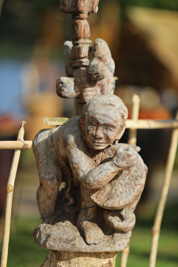 Thổi hồn cho tượng gỗ Tây Nguyên