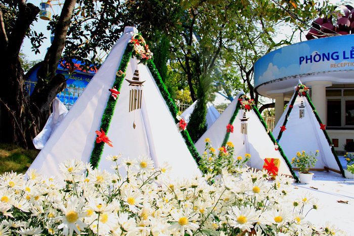 Địa điểm đi chơi Noel lý tưởng ở Hà Nội