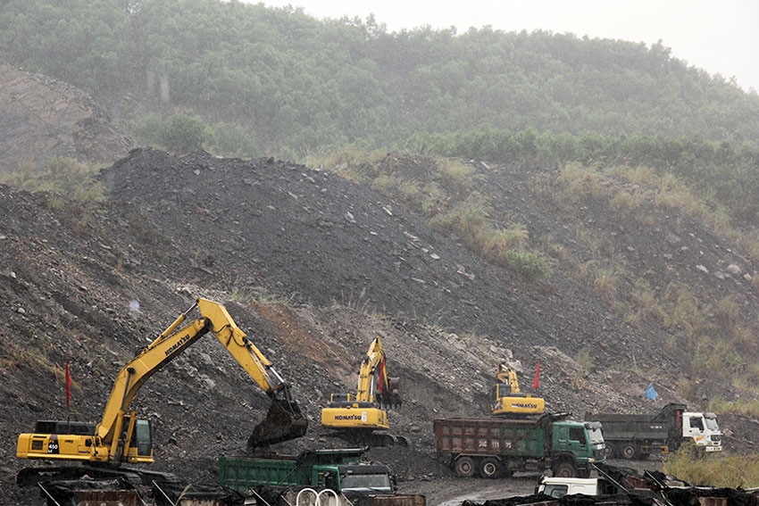 Biến đất đá thải mỏ thành tài nguyên giá trị Biến đất đá thải mỏ thành tài nguyên giá trị