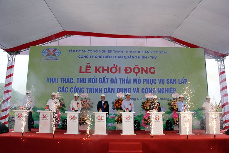 Biến đất đá thải mỏ thành tài nguyên giá trị Biến đất đá thải mỏ thành tài nguyên giá trị