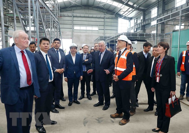 Chủ tịch Thượng viện Pháp kết thúc tốt đẹp chuyến thăm Việt Nam Chủ tịch Thượng viện Pháp kết thúc tốt đẹp chuyến thăm Việt Nam