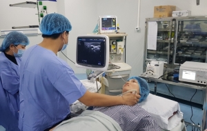 Ủ ấm, mặc nhiều lớp quần áo vẫn lạnh cảnh báo bệnh gì?