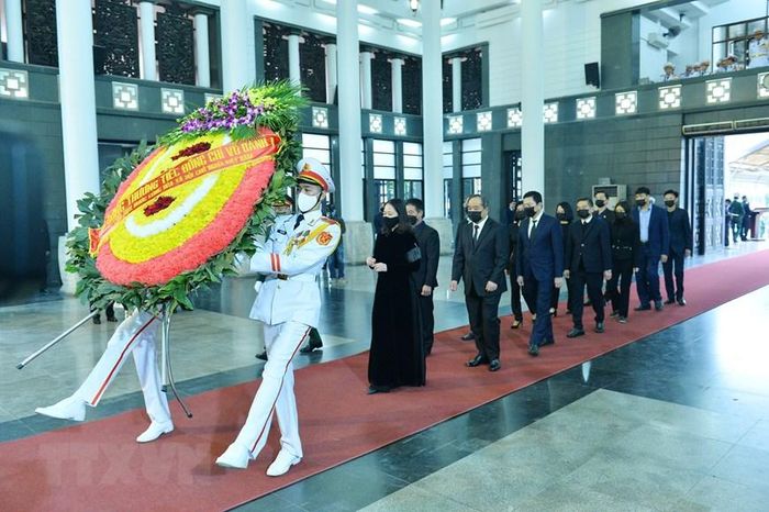 Lễ tang nguyên Trưởng ban Kinh tế Trung ương Vũ Oanh