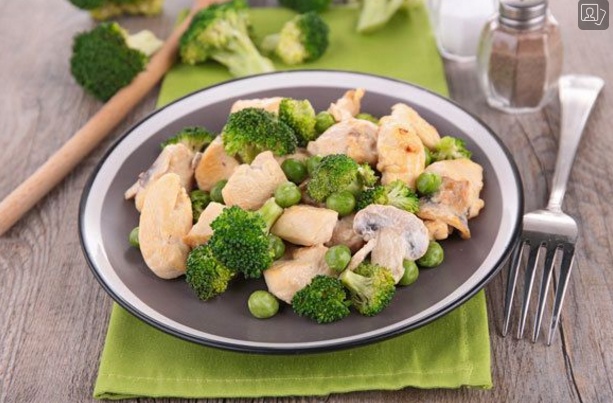 Thời tiết lạnh, người bệnh tăng huyết áp phải nhớ hạn chế những thực phẩm này để phòng ngừa biến chứng - Ảnh 3. Thời tiết lạnh, người bệnh tăng huyết áp phải nhớ hạn chế những thực phẩm này để phòng ngừa biến chứng - Ảnh 3.