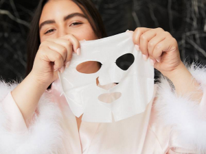 Lý do đắp mặt nạ bị ngứa rát