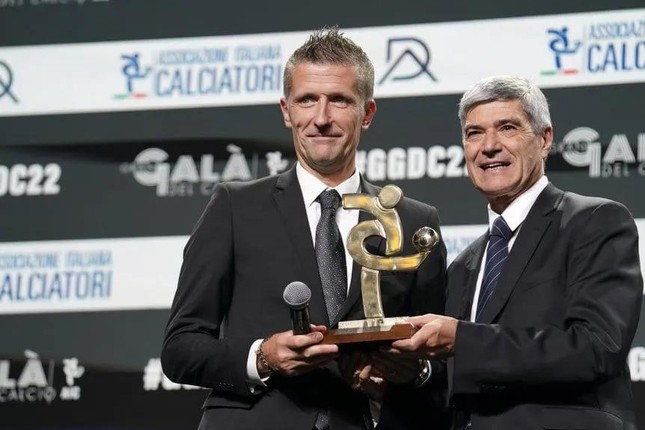 X&aacute;c định tổ trọng t&agrave;i trận b&aacute;n kết Argentina - Croatia: Điềm l&agrave;nh cho Messi ảnh 2