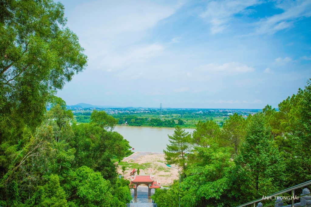 Vẻ đẹp thanh tịnh của Thiền viện Trúc Lâm Hàm Rồng (Thanh Hóa) Vẻ đẹp thanh tịnh của Thiền viện Trúc Lâm Hàm Rồng (Thanh Hóa)