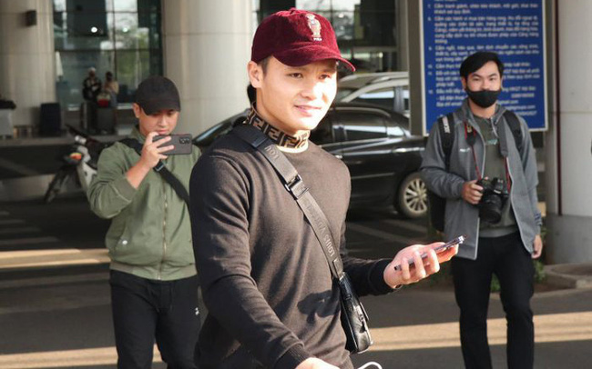 Đội tuyển Việt Nam bắt đầu 'chiến dịch' AFF Cup 2022 - Ảnh 3. Đội tuyển Việt Nam bắt đầu 'chiến dịch' AFF Cup 2022 - Ảnh 3.