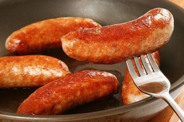 Những thực phẩm &lsquo;ph&aacute; hủy&rsquo; đường ruột cực nhanh m&agrave; nhiều người Việt nghiện ăn 'm&ecirc; mẩn' ảnh 2