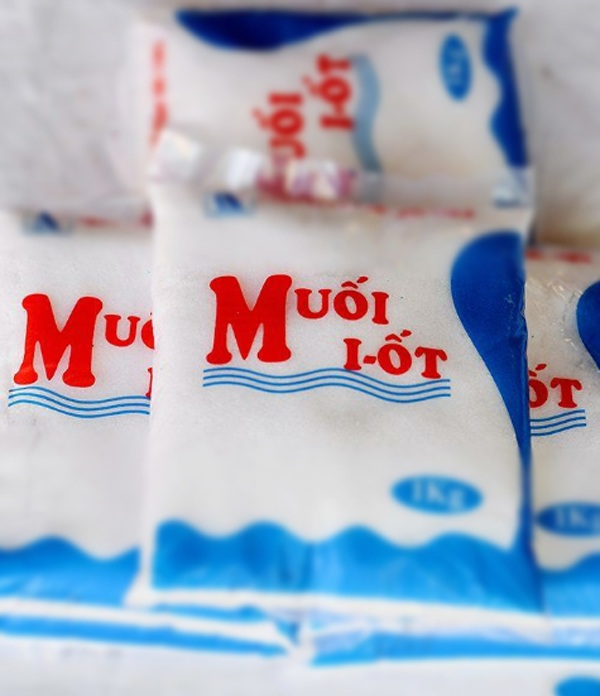 4 loại muối hại sức khỏe cần tránh khi mua