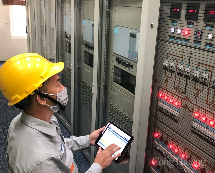 Năm 2022: EVN hoàn thành tốt nhiệm vụ cấp điện an toàn ổn định Năm 2022: EVN hoàn thành tốt nhiệm vụ cấp điện an toàn ổn định