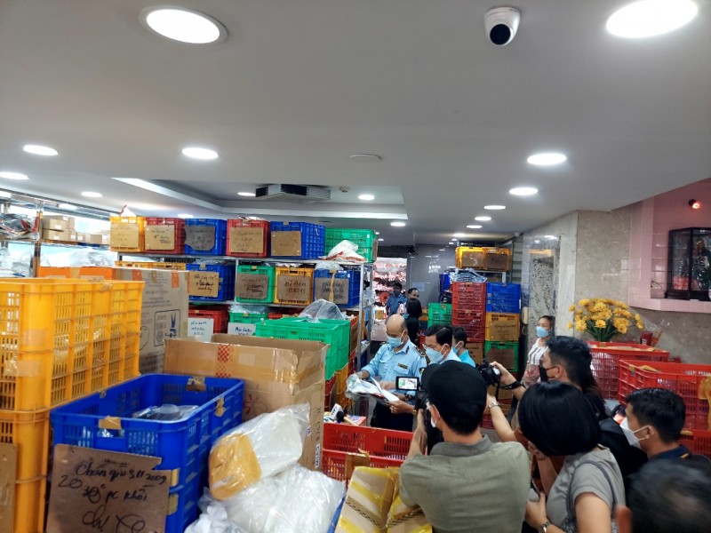 Tổng cục Quản lý thị trường đang kiểm tra Chợ bán phụ tùng xe máy lớn nhất phía Nam