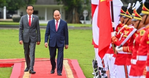 21 loạt đại bác chào đón Chủ tịch nước Nguyễn Xuân Phúc thăm Indonesia