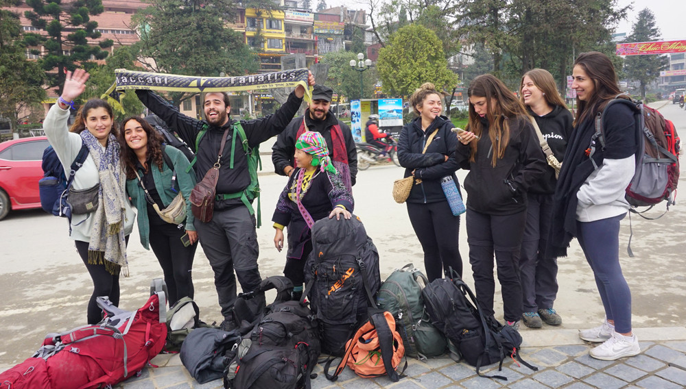 Nườm nượp du khách khám phá mùa đông Sa Pa Nườm nượp du khách khám phá mùa đông Sa Pa