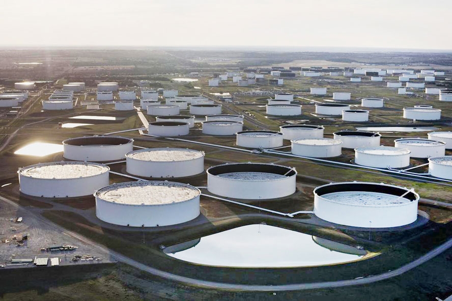 Giá xăng dầu hôm nay 26/12: Giá dầu thô đồng loạt tăng mạnh