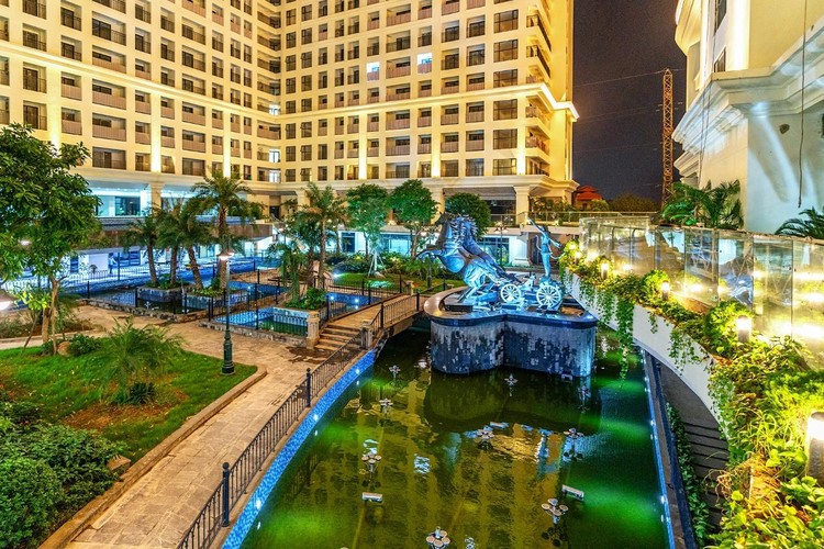 Những khu vườn trong phố đắt giá của “Nhà Sunshine” Những khu vườn trong phố đắt giá của “Nhà Sunshine” ảnh 3