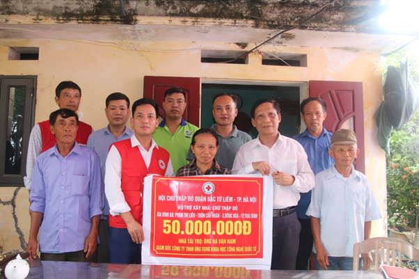 Doanh nhân trẻ Thái Bình “nặng lòng” với cộng đồng Doanh nhân trẻ Thái Bình “nặng lòng” với cộng đồng