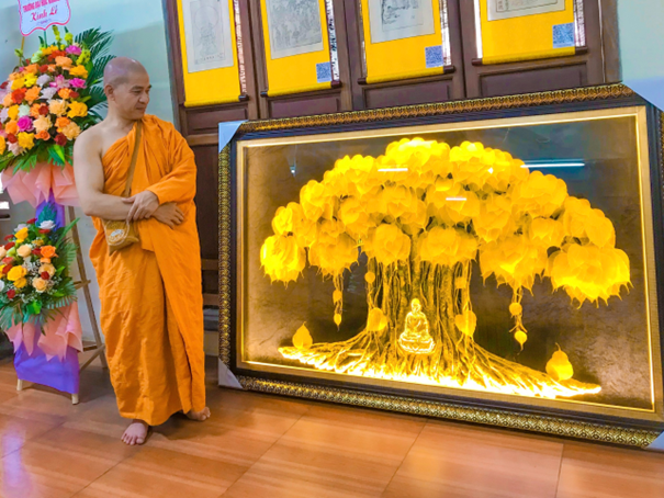 Chùa Đại Từ Ân: Triển lãm Phật Đản 2023 “Mùa sen nở” Chùa Đại Từ Ân: Triển lãm Phật Đản 2023 “Mùa sen nở”