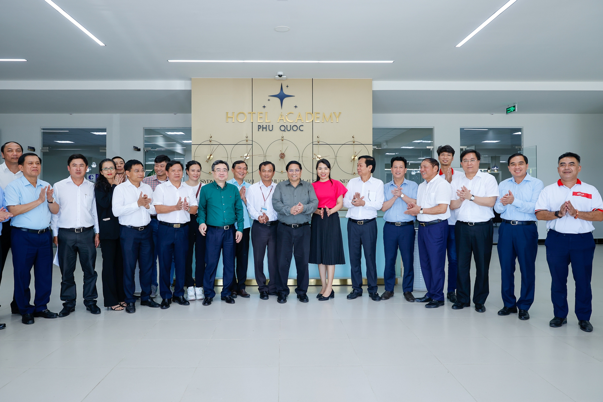 Thủ tướng Phạm Minh Chính khảo sát, chỉ đạo giải quyết các vấn đề cấp bách tại Phú Quốc